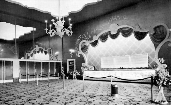Woods 6 - Interior (newer photo)